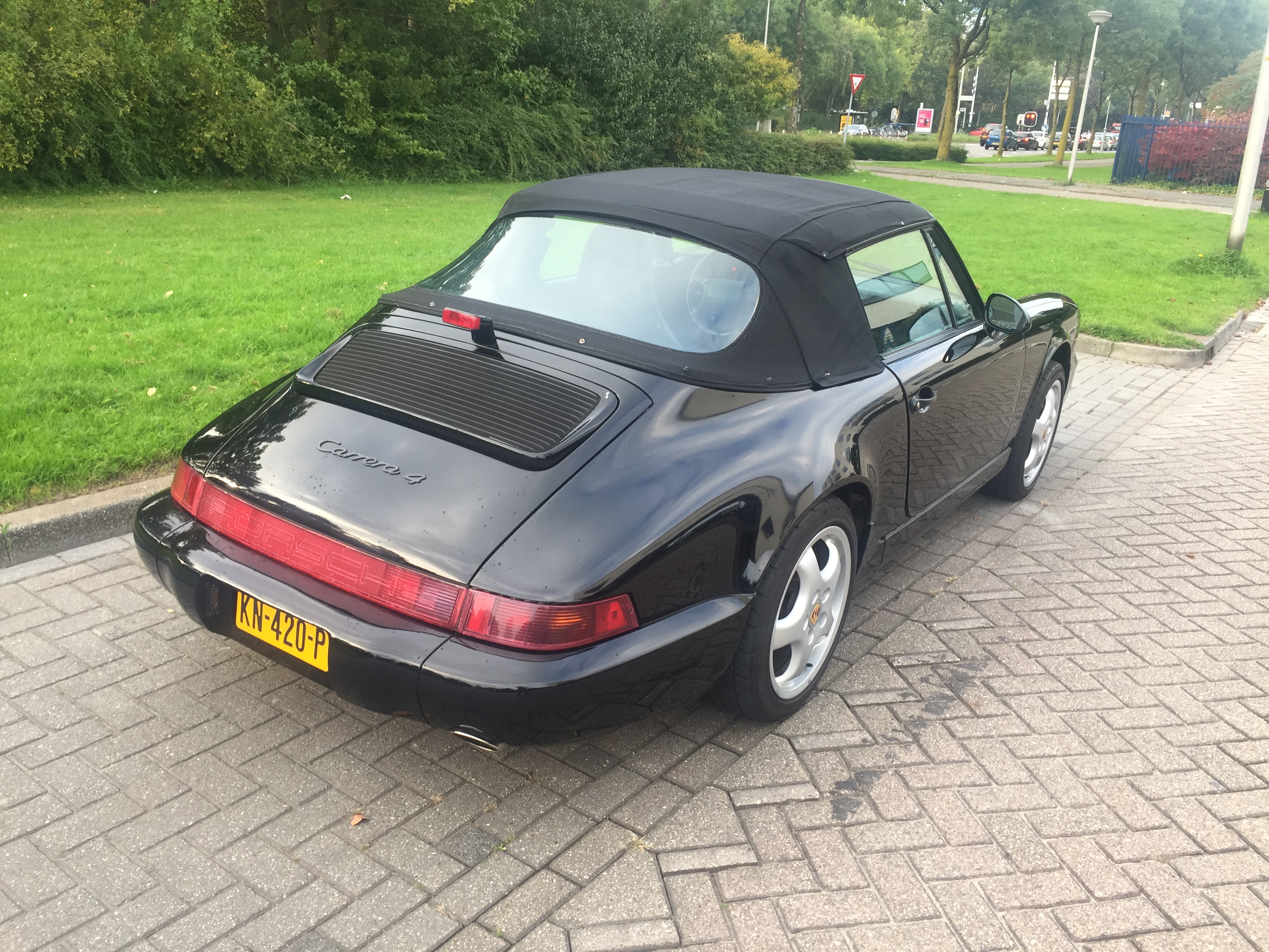 Porsche 964 C4 Cabrio